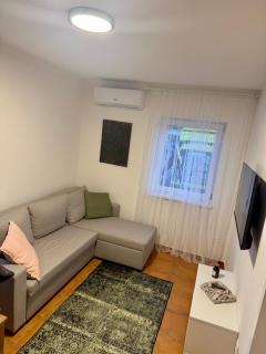 Holiday Village 8C - 2