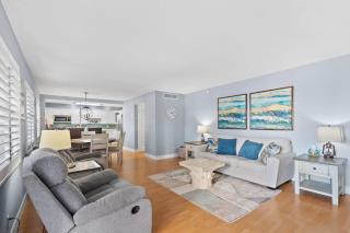 BEACHSIDE & Las Olas Getaway With Pool - Fort Lauderdale - 0