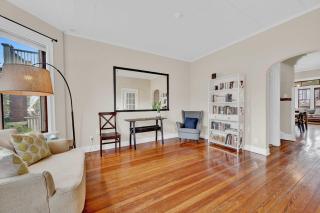 Charming 3bd Bungalow in Vibrant Andersonville home - Chicago - 4