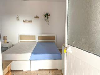 Alliaj Guesthouse - Vlora - 7