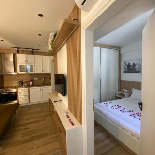 Marina Wave apartments - Sarandë - 4