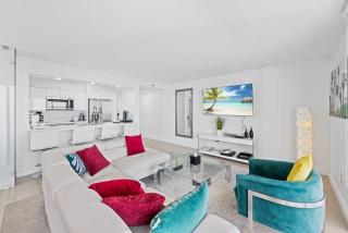Ocean View 3BR Penthouse Brickell Miami - 9
