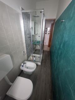 Golden Sea Apartment - 4