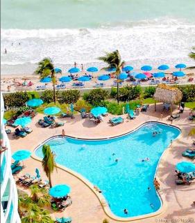 Beachfront Oasis I Balcony I BBQ I Pool I Gym - 2