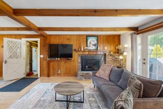 Topside Garden - North Conway - 4