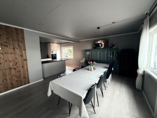 Scenic fjord home, minutes from Pulpit Rock - 2