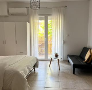 White Charm Studio - Komotini - 4