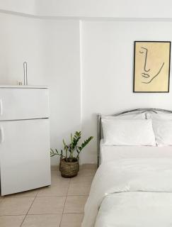 White Charm Studio - Komotini - 9