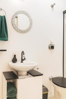 Studio Cravo e Canela - Aconchego e privacidade, ideal para casais, com cozinha completa, Wi-Fi, vaga de garagem, excelente custo benefício, lugar tranquilo entre as praias dos Ingleses e Moçambique - Florianópolis - 4