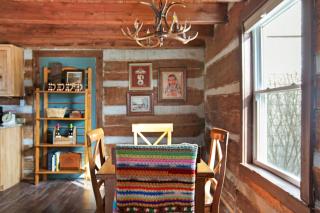 Kit’s Cabin Log Cabin Retreat in Indianapolis - Indianapolis - 2