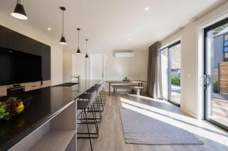 Dart Chalet, Alpine Escape 5BR Stay - - 9
