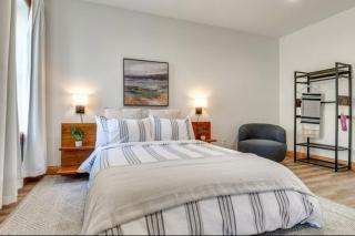 Studio 500 Downtown Gem Free Parking and Pets OK - 5