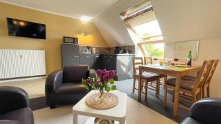 Moderne-Ferienwohnung-fuer-4-Personen-in-Duhnen - Cuxhaven - 1
