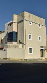 فيلا أنيقه بمجلس كبير وسطح مستقل - Taif - 0