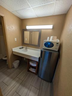 Express INN - Norfolk - 1