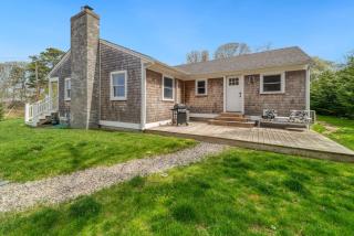 Studio with Deck by Leavetown Vacations - 9