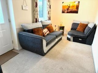 Comfortable 3 Bed Home away from Home - Bristol - 3
