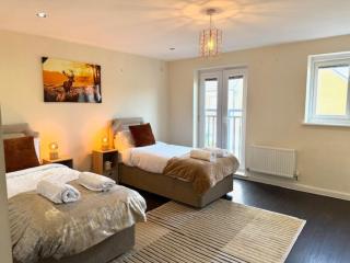 Comfortable 3 Bed Home away from Home - Bristol - 7