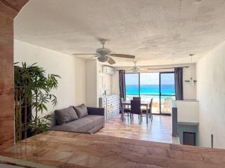 Marlin Condo 2 Floors, Stunning Sea View in Hz - Cancún - 0