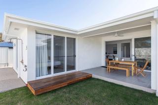Eden - Oceanstays - Yamba - 2