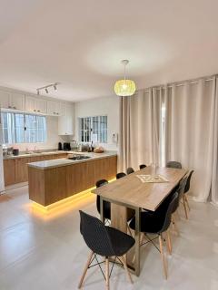 Casa frente ao mar/pé na areia no Indaiá até 18 pessoas - 4