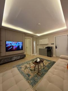 Modern Apartment in Al-Ghadeer - Riad - 1