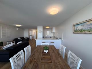 Pumicestone Chase Unit 8 - Caloundra - 7