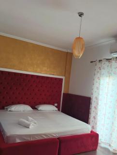 Apple Red Hotel - Fier - 3