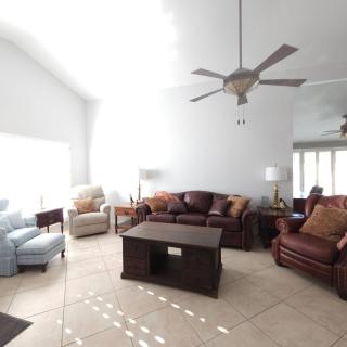 King beds | Fast 5G Wifi | 75in TVs | You're home! - Phoenix - 6