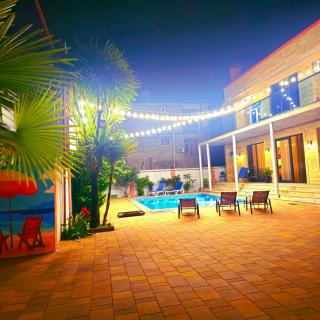 Villa "Rezi-dencia" - Batumi - 9
