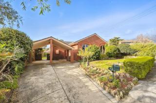 Timeless Frankston Heritage Family Home - Frankston - 0