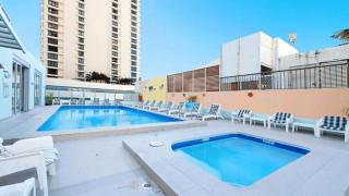 Central Escape In The Heart Of Surfers - Gold Coast - 8