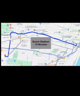 Cozy 2 bedroom apartment AC WiFi Full Kitchen - St. Louis - 8