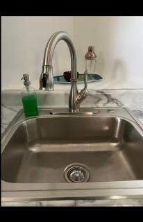 Cozy 2 bedroom apartment AC WiFi Full Kitchen - St. Louis - 7