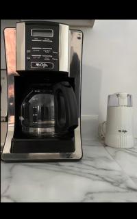 Cozy 2 bedroom apartment AC WiFi Full Kitchen - St. Louis - 5