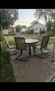 Cozy 2 bedroom apartment AC WiFi Full Kitchen - St. Louis - 1