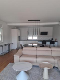Apartments with parking space Brodarica, Sibenik - 24706 - 1