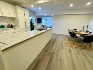 Apartments on Centenary - 4