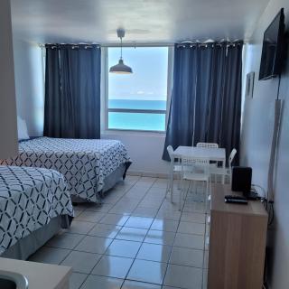 Ocean Front Studio Units - Miami Beach - 8