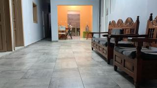 Casa en el centro de Uruapan con cochera y terraza - Uruapan del Progreso - 0