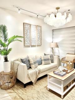 2BR Condo Tambuli Beach Residence - Maribago - 9