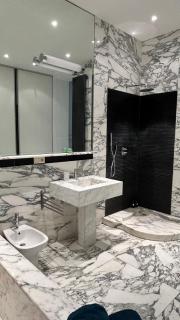 Diamond District's Mansion Antwerp incl parking - Antwerp - 4