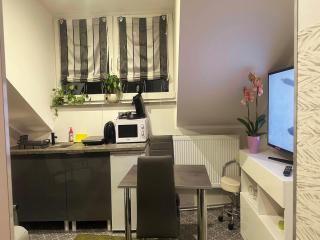 Couple's Retreat in Peaceful Pellingen - Trier - 6