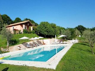 Apartment in Italy with Scenic Views - Bolsena - 0