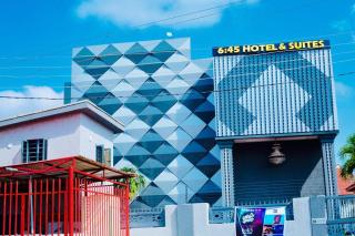 645 Hotel and Suit - Akinde - 3
