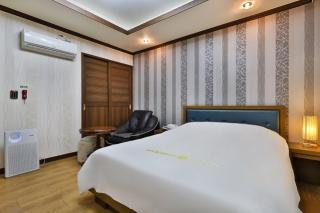 Gumi Okgye Modern Business Hotel - 8