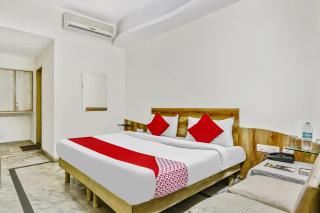 SPOT ON Hotel O Crown Continental - Nuova Delhi - 1