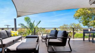 Aquavista Beach, Lake, Sun, and Sand - Budgewoi - 2