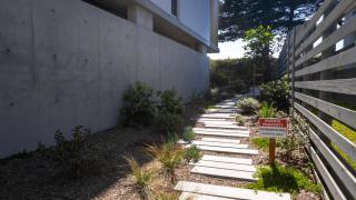 'The Sea Shell' Brand New, Direct Beach Access - Norah Head - 6
