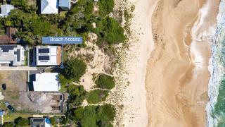 'The Sea Shell' Brand New, Direct Beach Access - Norah Head - 5